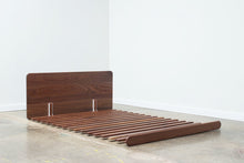 Load image into Gallery viewer, Drifter Floor Bed