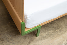 Load image into Gallery viewer, Prism Platform Bed