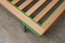 Load image into Gallery viewer, Prism Platform Bed