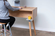 Load image into Gallery viewer, Standing Room Desk
