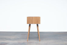 Load image into Gallery viewer, Standing Room Desk