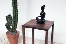 Load image into Gallery viewer, Minimalist Side Table